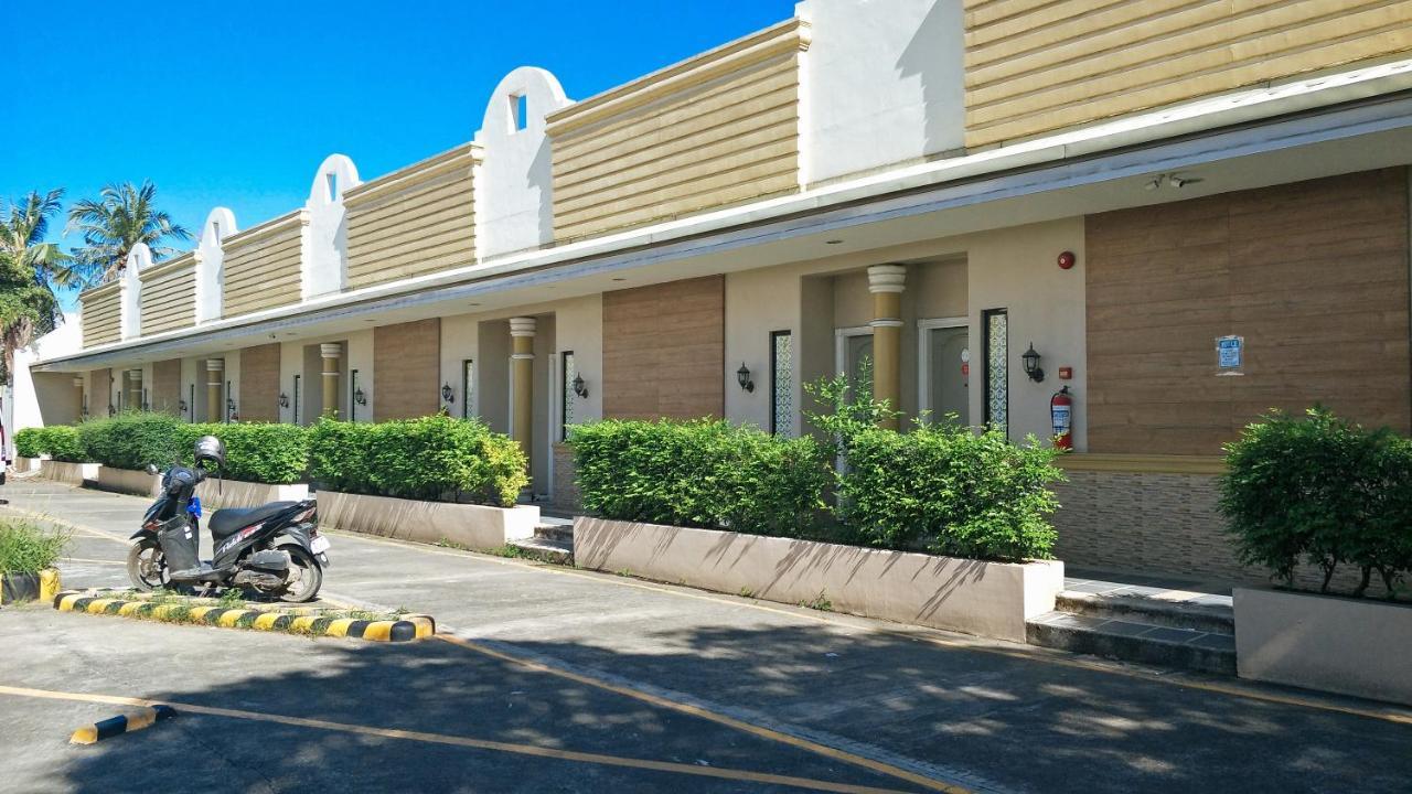 Hotel Reddoorz Premium @ Wireless Mandaue Cebu Extérieur photo